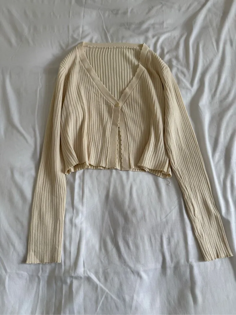 Cardigan photo 1
