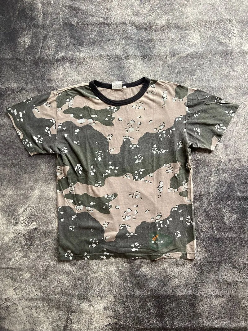 Avirex USA Camo Tshirt photo 1