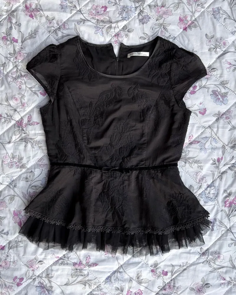 Black Lace Blouse photo 1