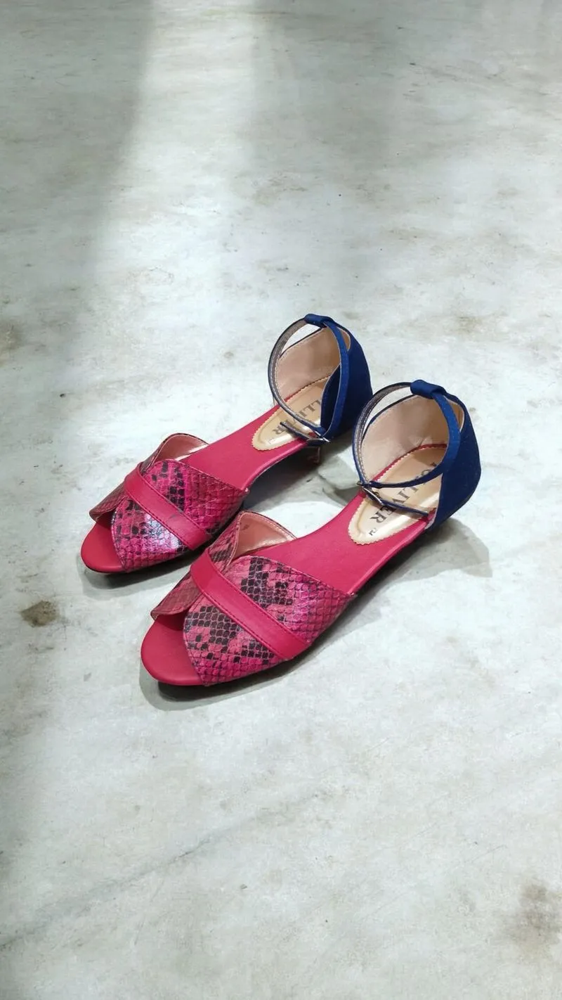 ZALORA Flat Shoes Red Maroon  photo 1