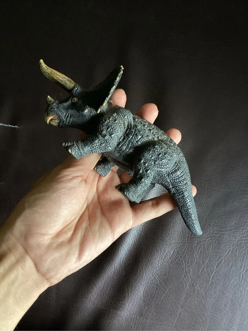 Toy mainan figur dinosaurus Triceratops Ex Grqm3d14  photo 1