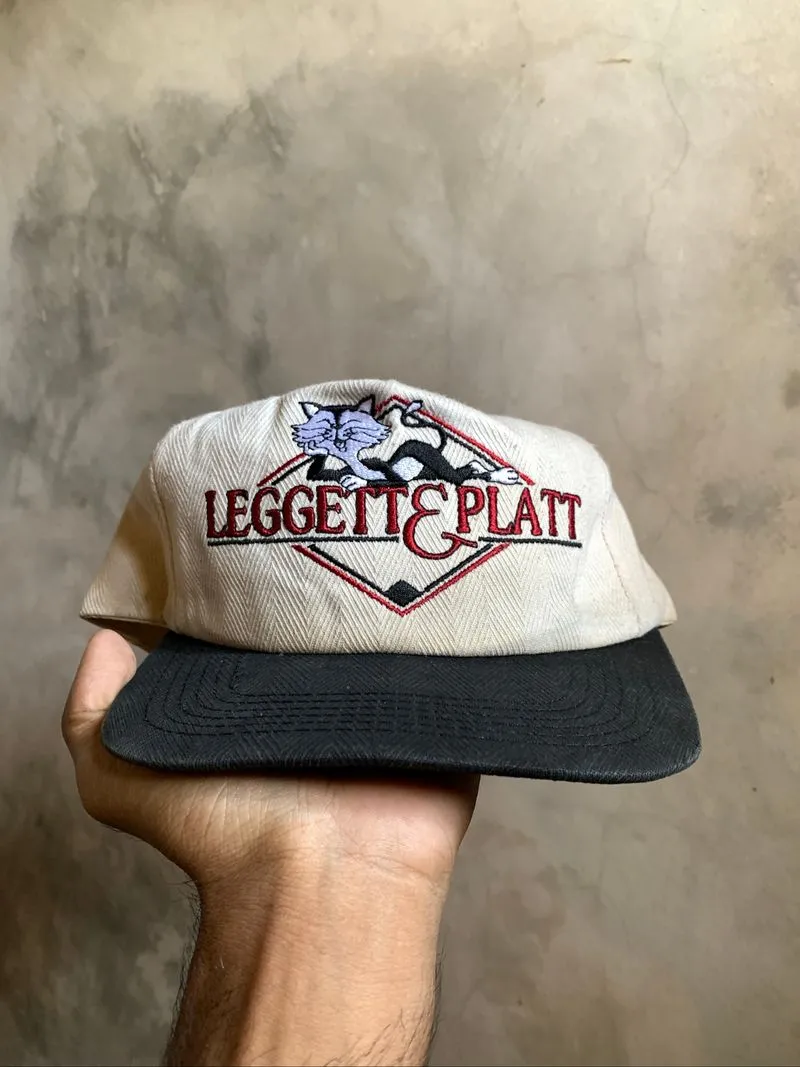Hysteric Glamour Vintage Y2K Hat Pria cream black photo 1