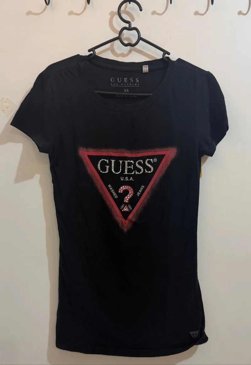 Kaos guess photo 1