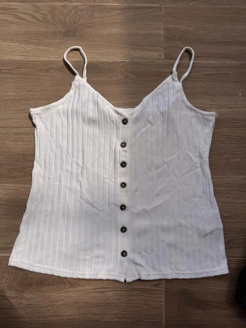 tanktop photo 1