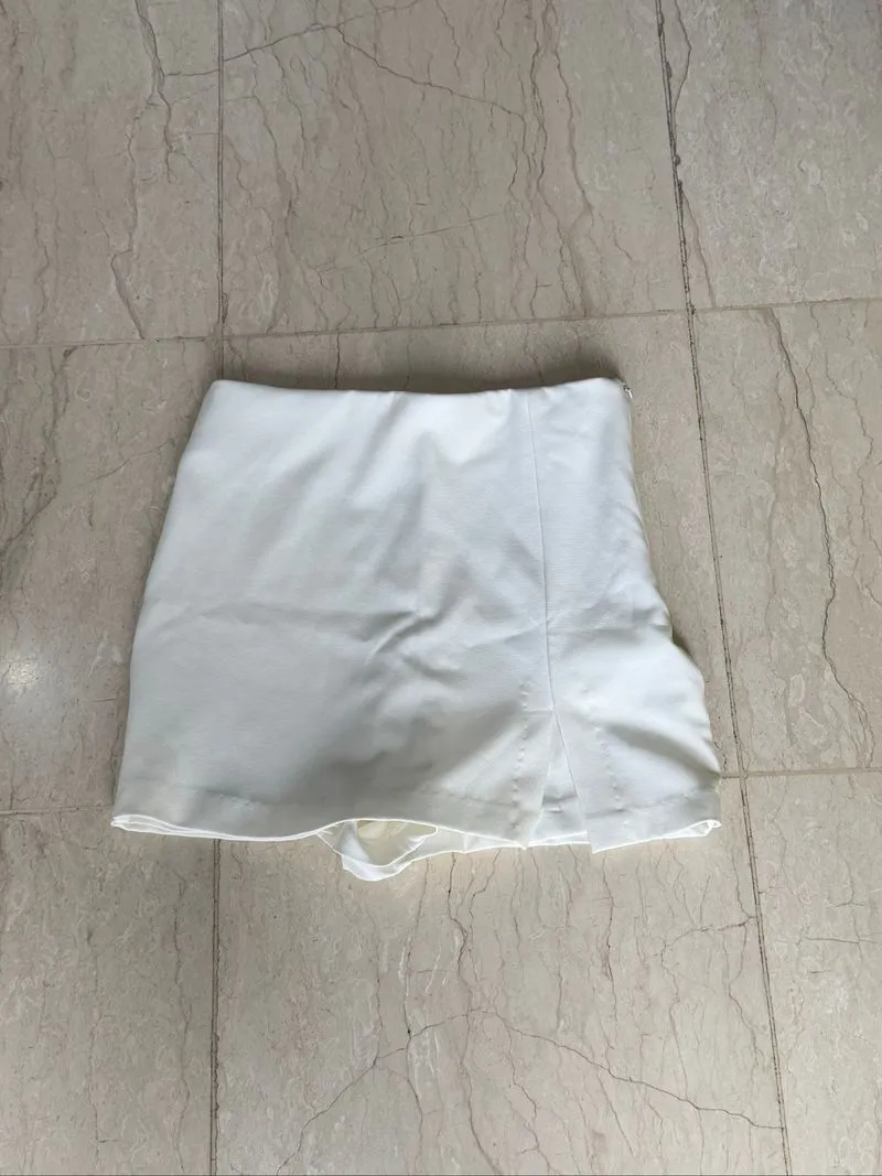 Mini white skort photo 1