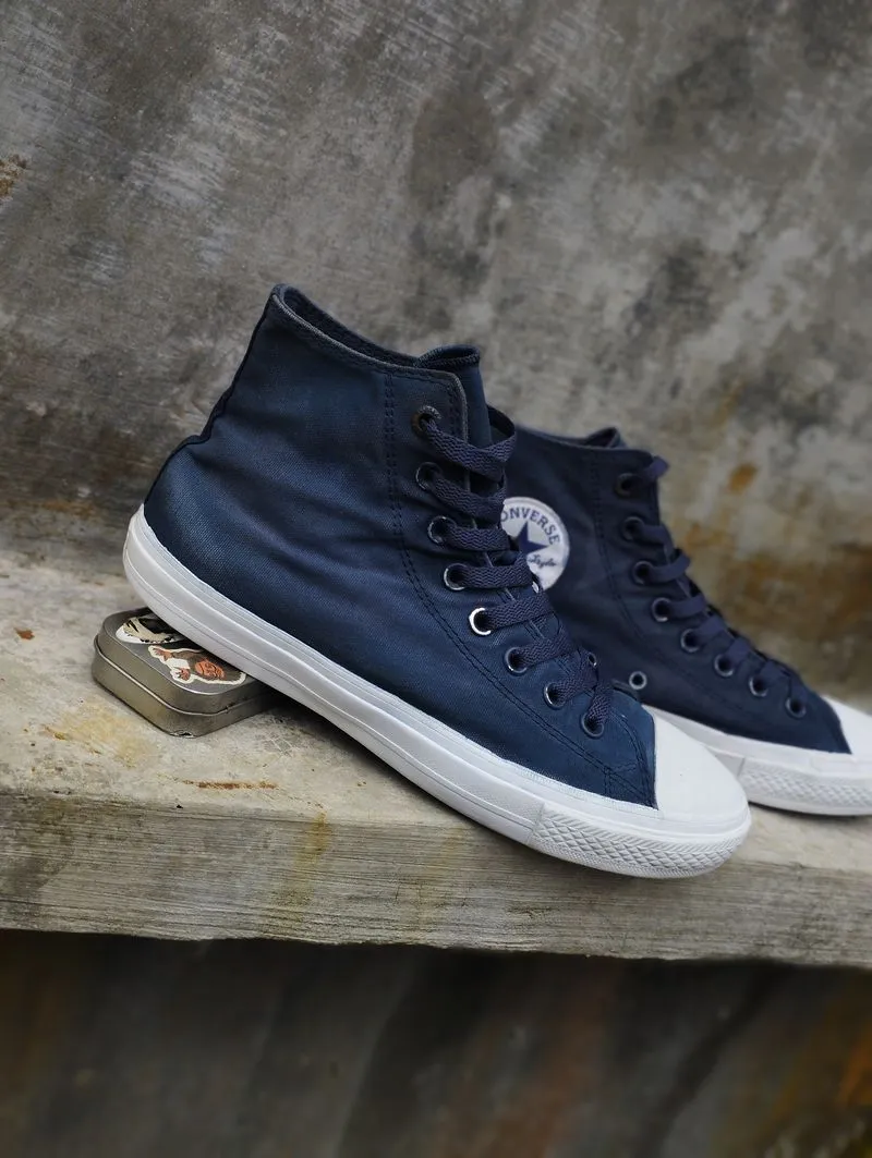 Converse Streetwear Casual Sneakers Pria white navy photo 1