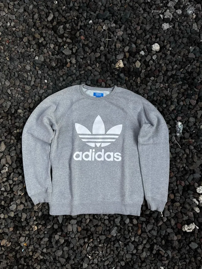 Crewneck adidas big logo photo 1