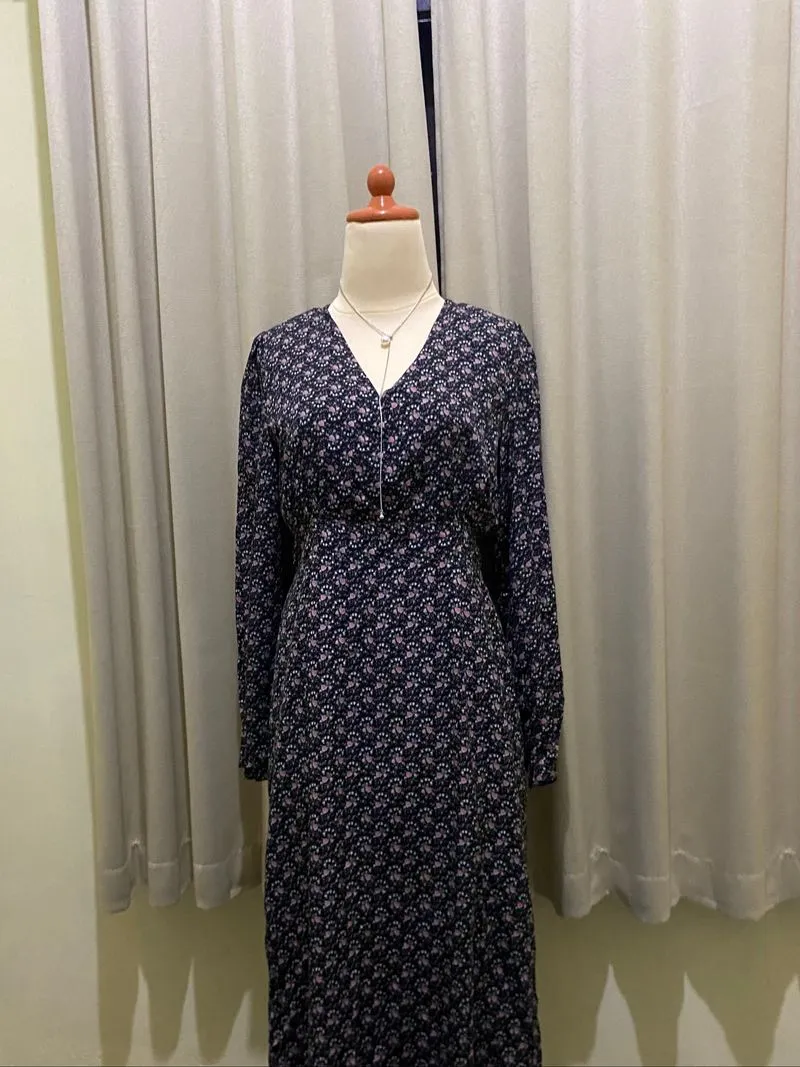 undervi black floral dress photo 1