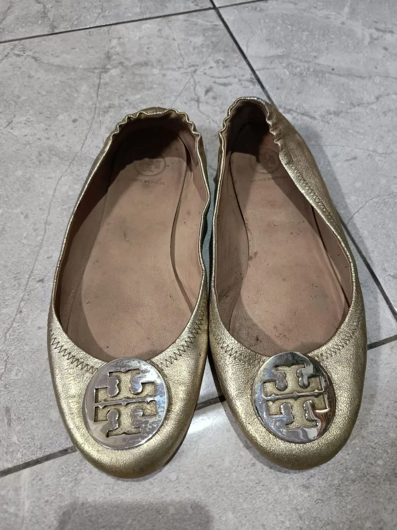 Sepatu Flat Shoes Tory Burch Silver Size Insole 25.5 .cm photo 1