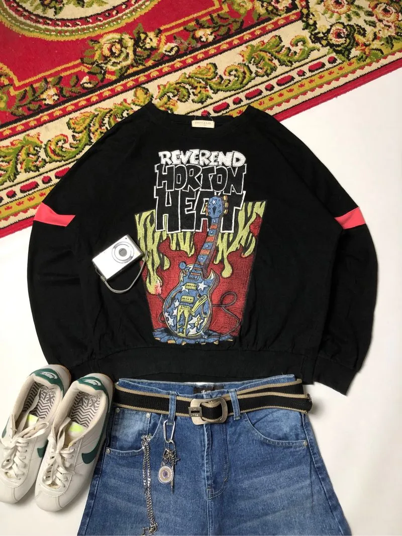 Sweaters Vintage and Streetwears, Brand FANCLUB photo 1