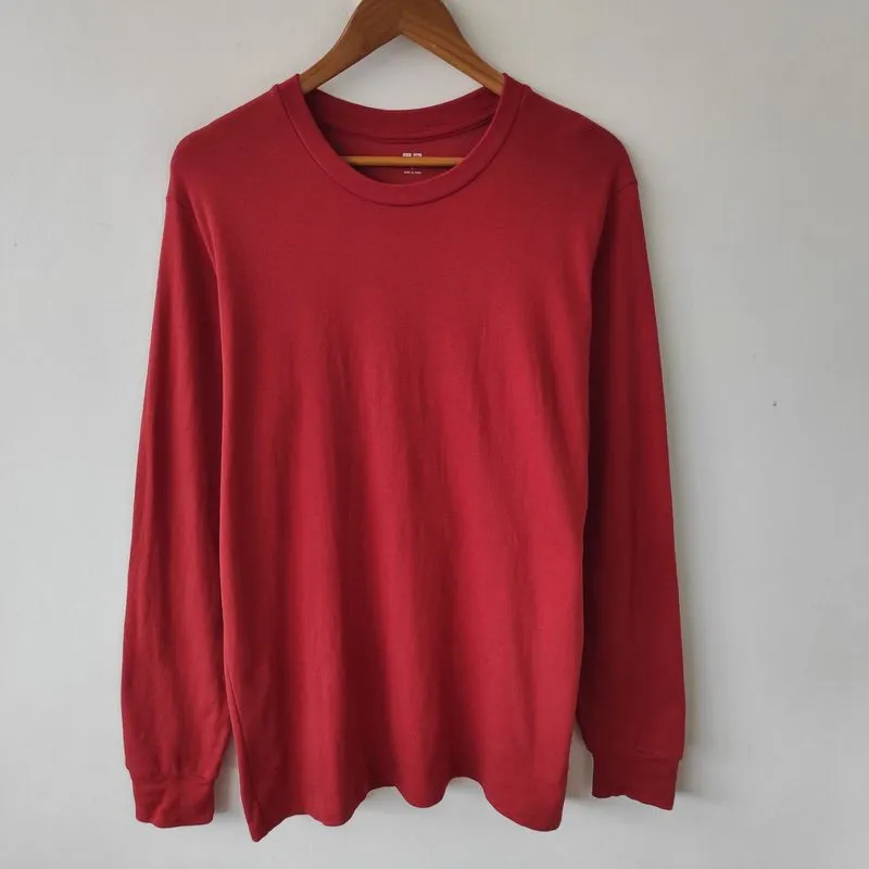 Uniqlo kaos long sleeve size L photo 1