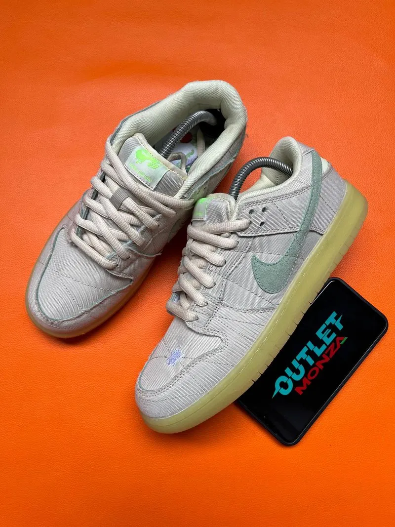 nike dunk low mummy
 photo 1