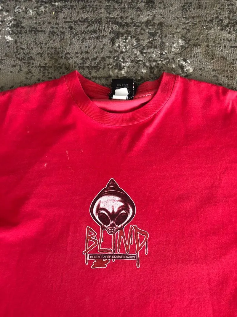 Vintage blind skateboards tshirt photo 1