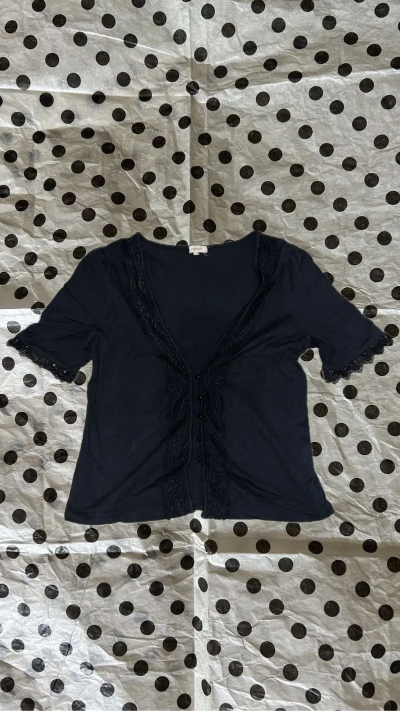 laced cardigan photo 1
