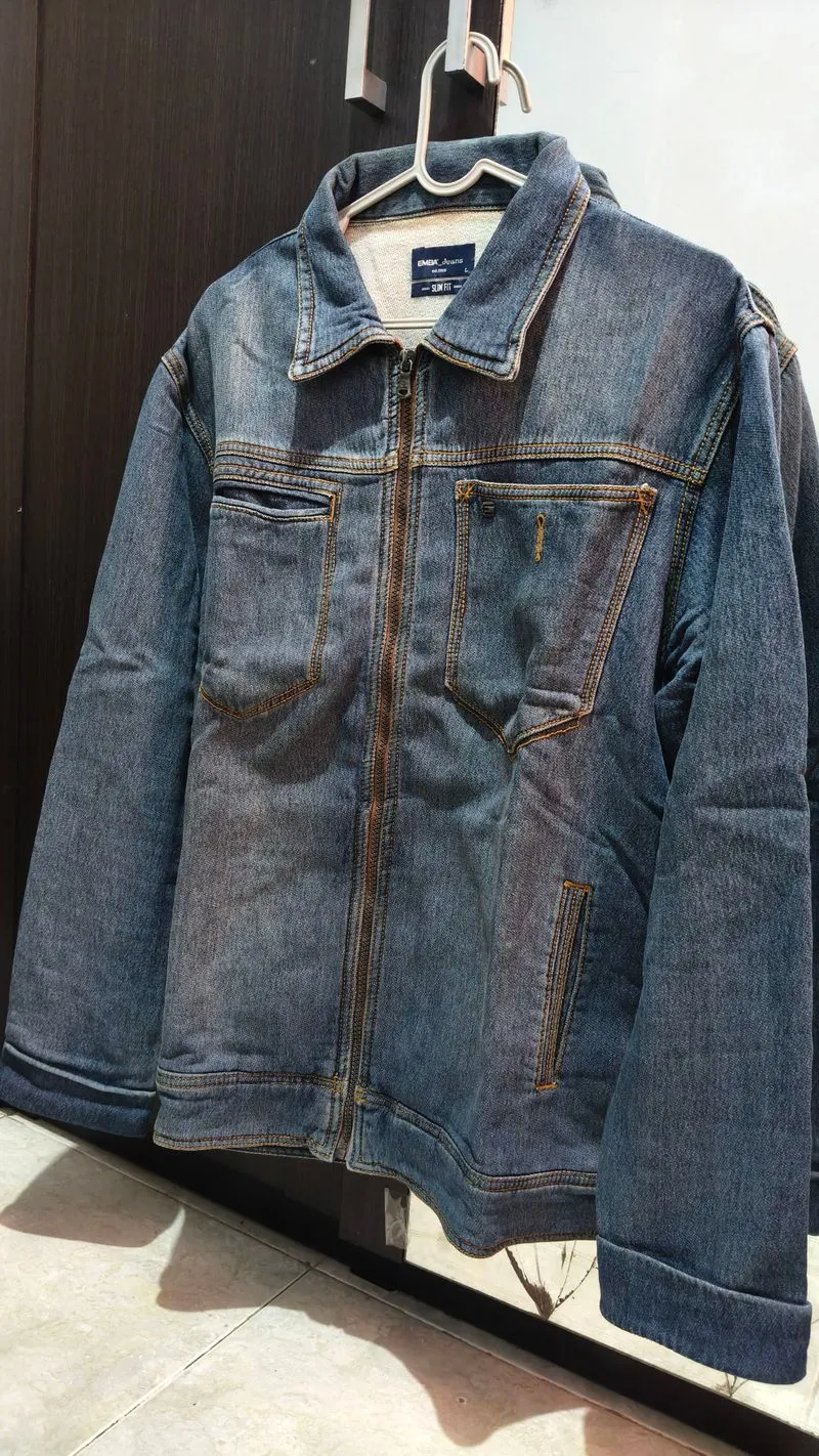 Jaket Jeans Pria Warna Biru Slim Fit Size L photo 1