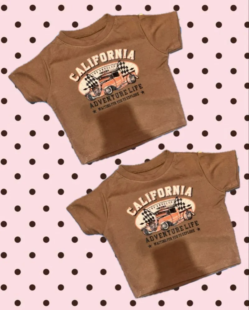 Crop Top California photo 1