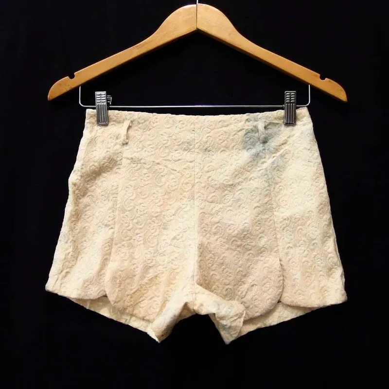 BX067 SIZE S CREAM LACE HOTPANTS IMPORT SECOND photo 1