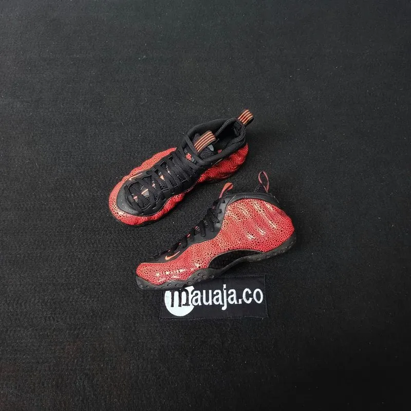 Nike Air Fosmposite One Cracked Lava photo 1