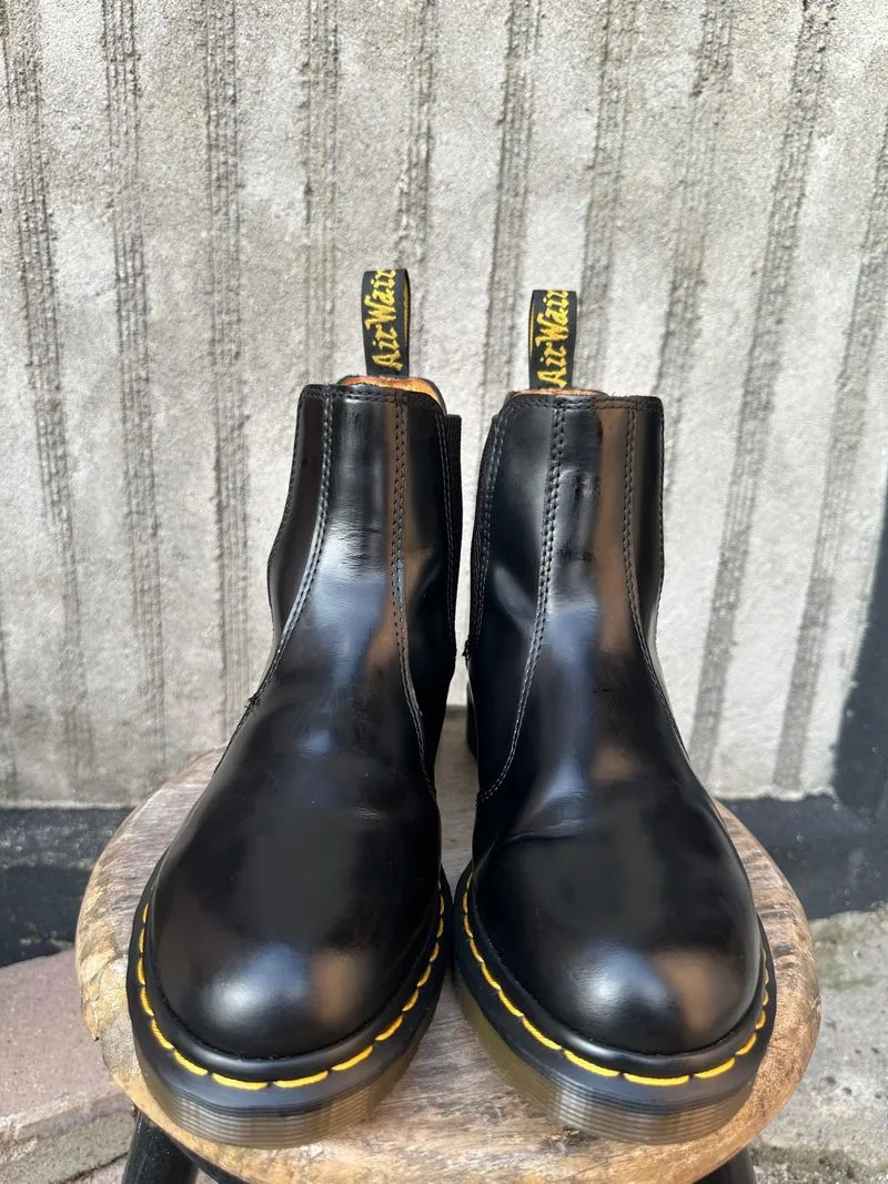 Dr. Martens 2976 Chelsea Boots photo 1
