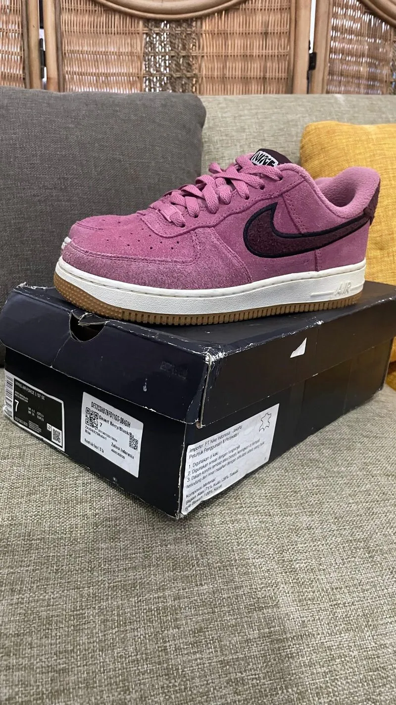 Nike AF1 07' Desert Berry photo 1