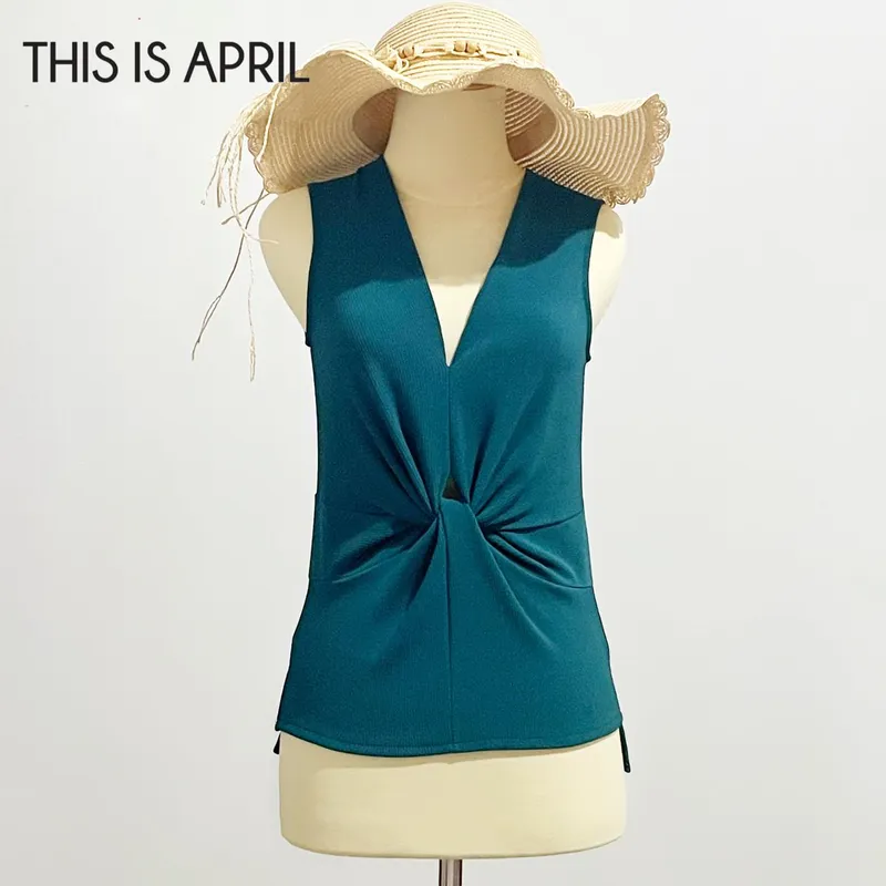 This is April Minimalist Casual Blouse Wanita green photo 1