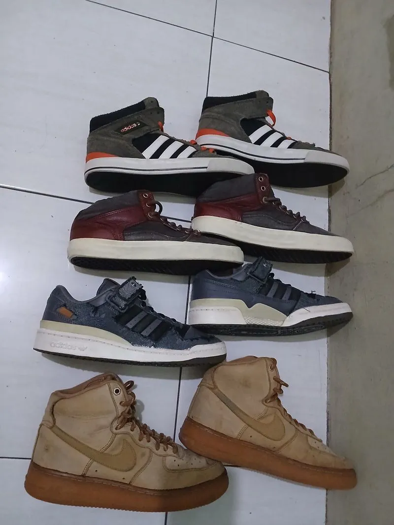 Jual Sepatu koleksi ( ORIGINAL) photo 1