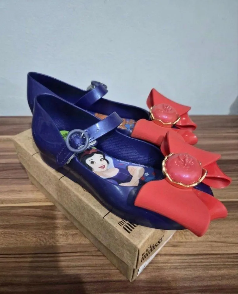 Mini Melissa Sweet Love Snow White Sz 30
 photo 1