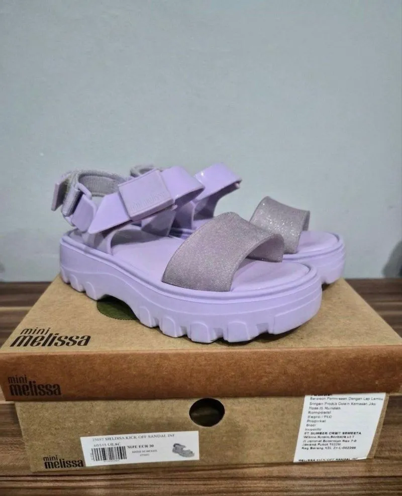 Melissa Kids Kick Off Sandal Inf Lilac Size 30

 photo 1