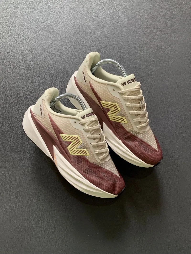 New Balance FuelCell Rebel V5 Beige Brown photo 1