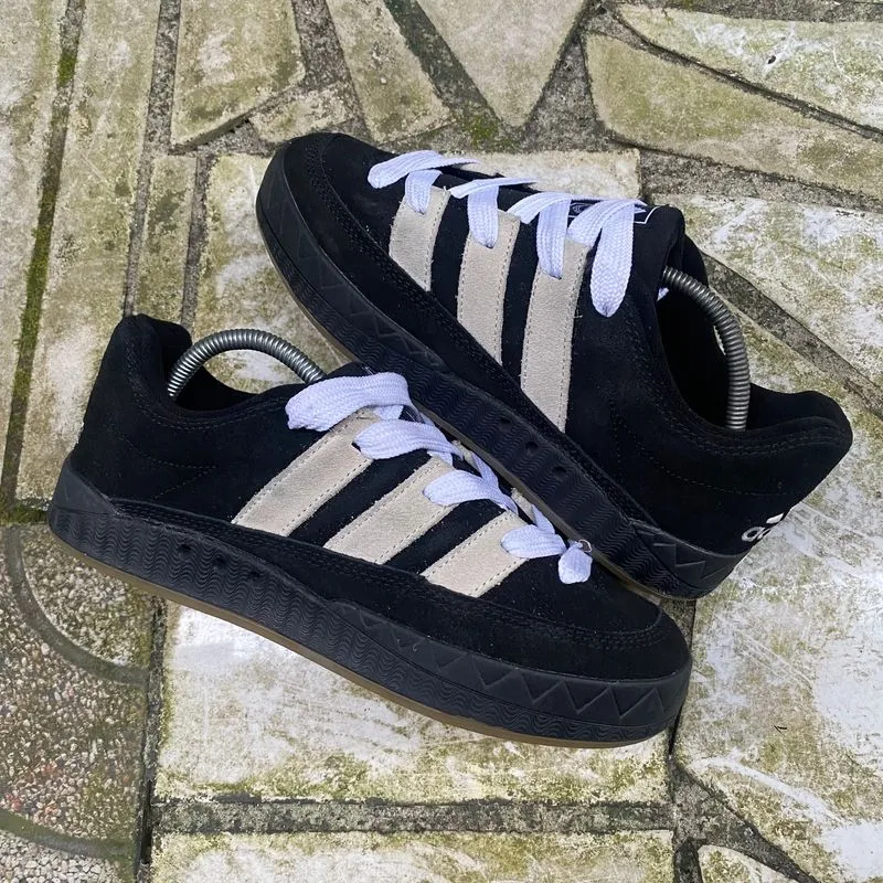 Adidas Casual Sneakers Pria black photo 1