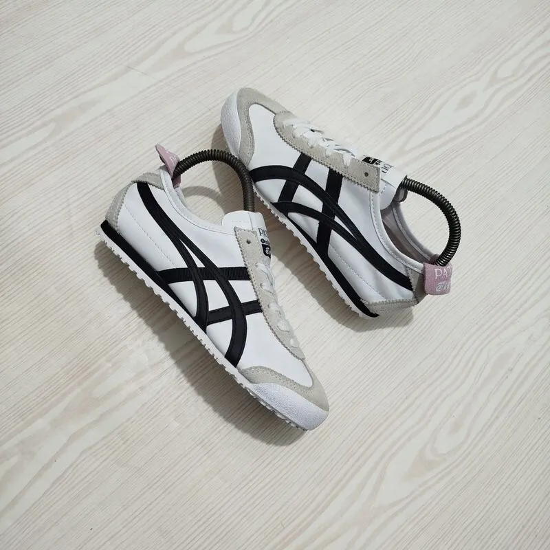 Onitsuka Tiger photo 1