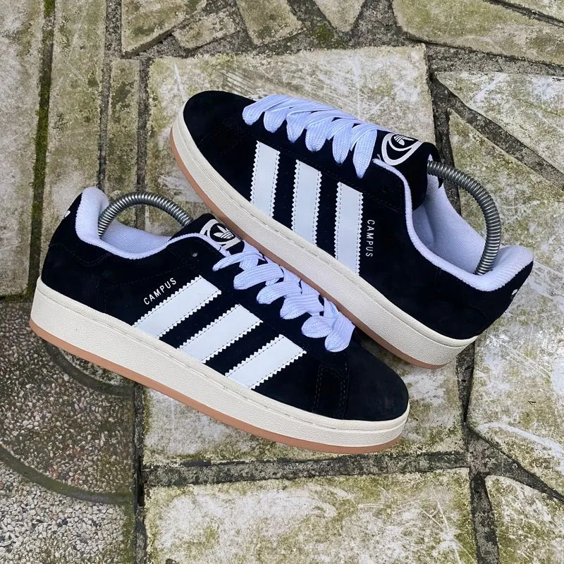 Adidas Casual Sneakers Pria black photo 1