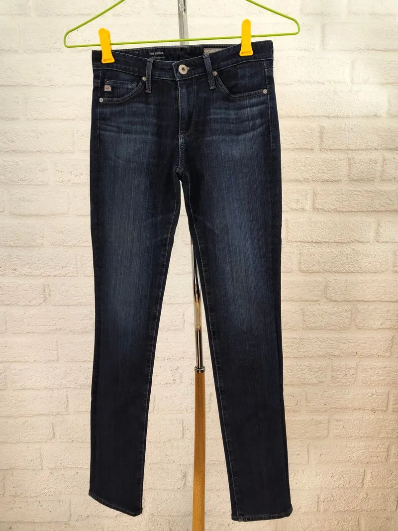 C16. AG Contour 360 Jeans photo 1