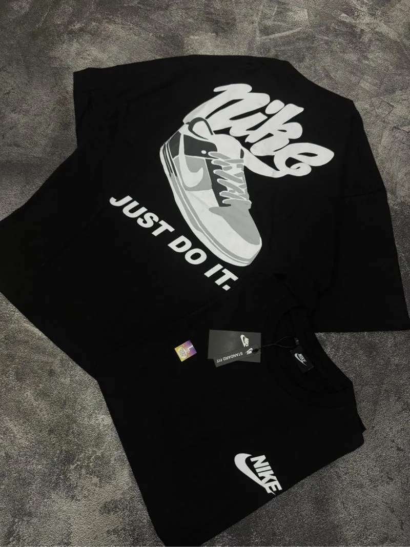 KAOS NIKE SEPATU photo 1