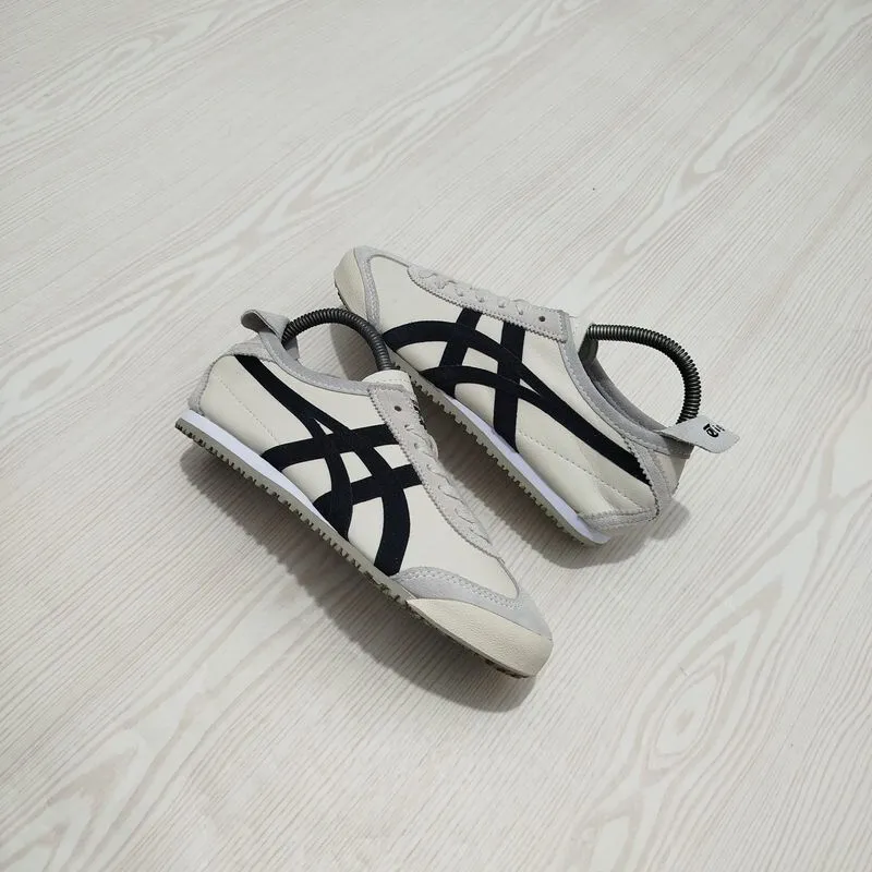 Onit Suka Tiger photo 1