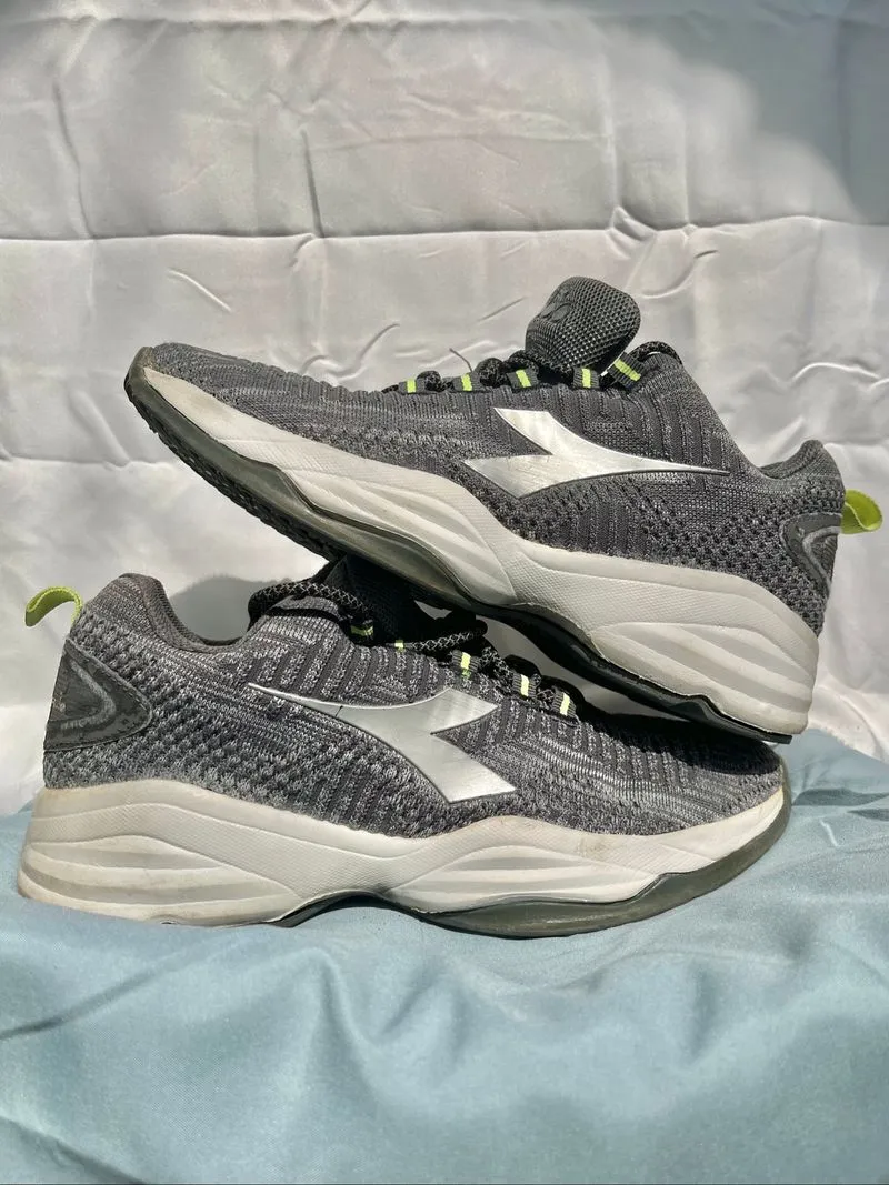Diadora photo 1