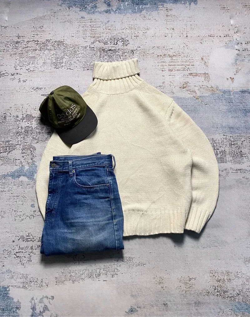 GU TURTLE KNIT SWEATER photo 1