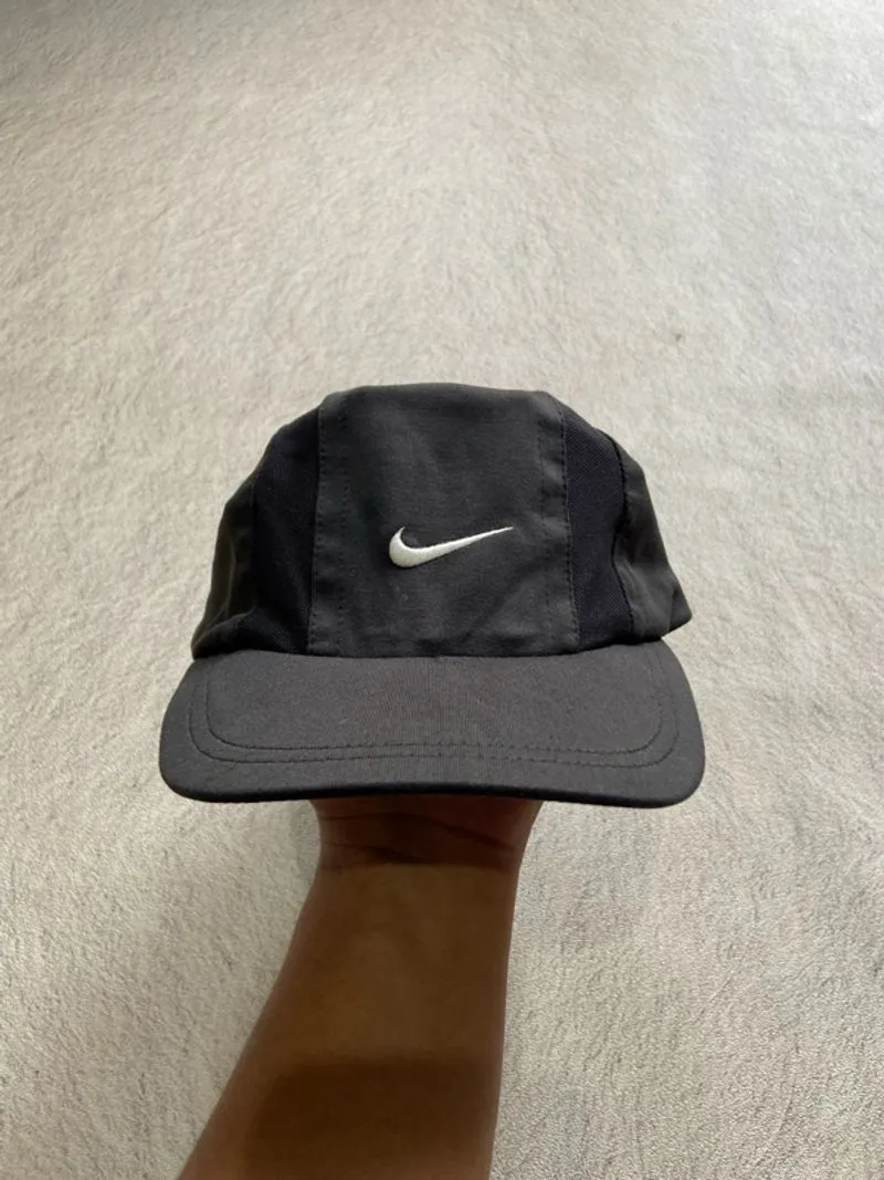 Nike running cap photo 1