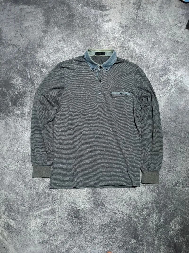 Baju Longsleeve Blue | Size M photo 1