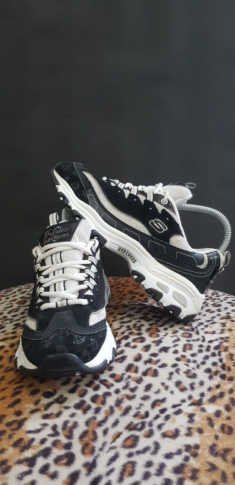 Sepatu Skechers D'Lites series photo 1