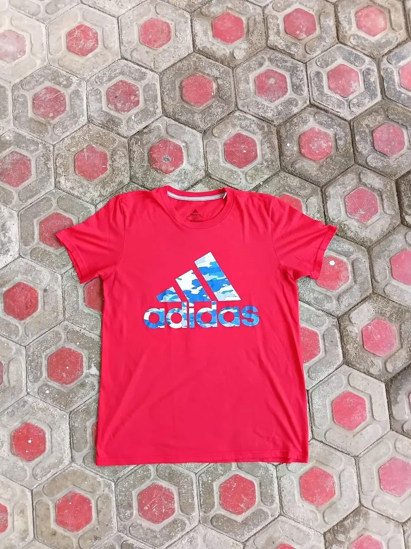 Adidas photo 1