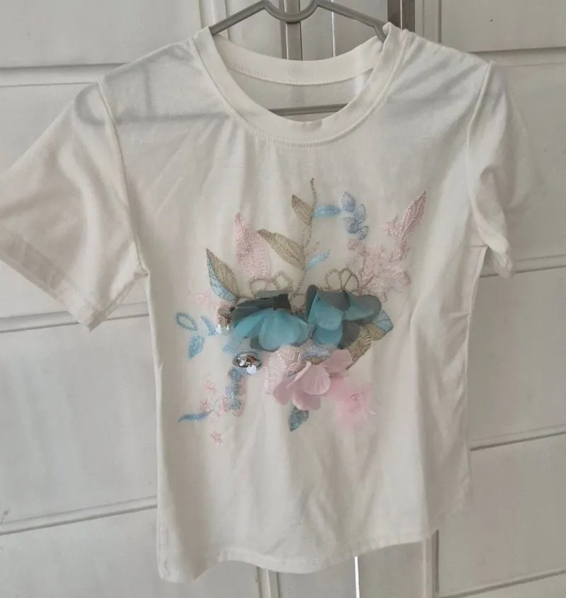 Kaos bunga photo 1