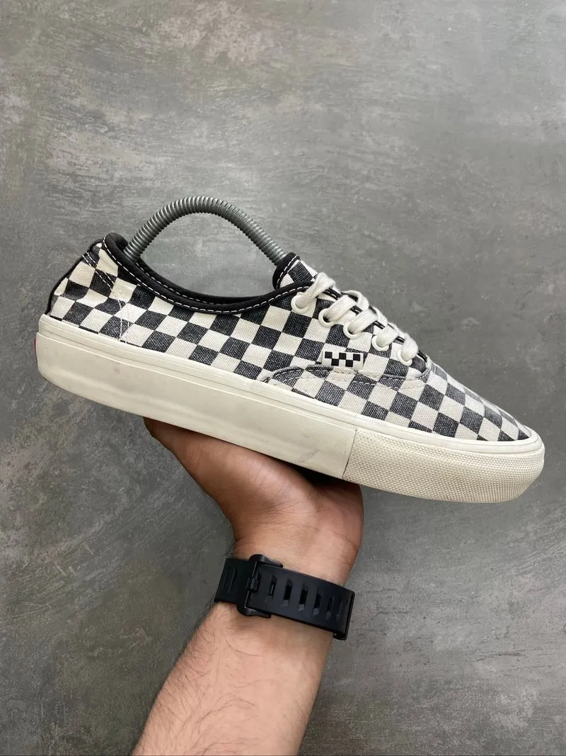 Vans Pro Skate Authentic Checkerboard Black White Original photo 1