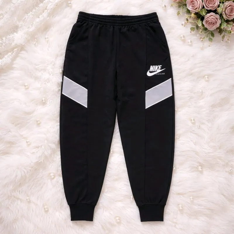 NIKE BLACK & WHITE SPORTWEAR JOGGER SIZE S ORIGINAL / NEW photo 1