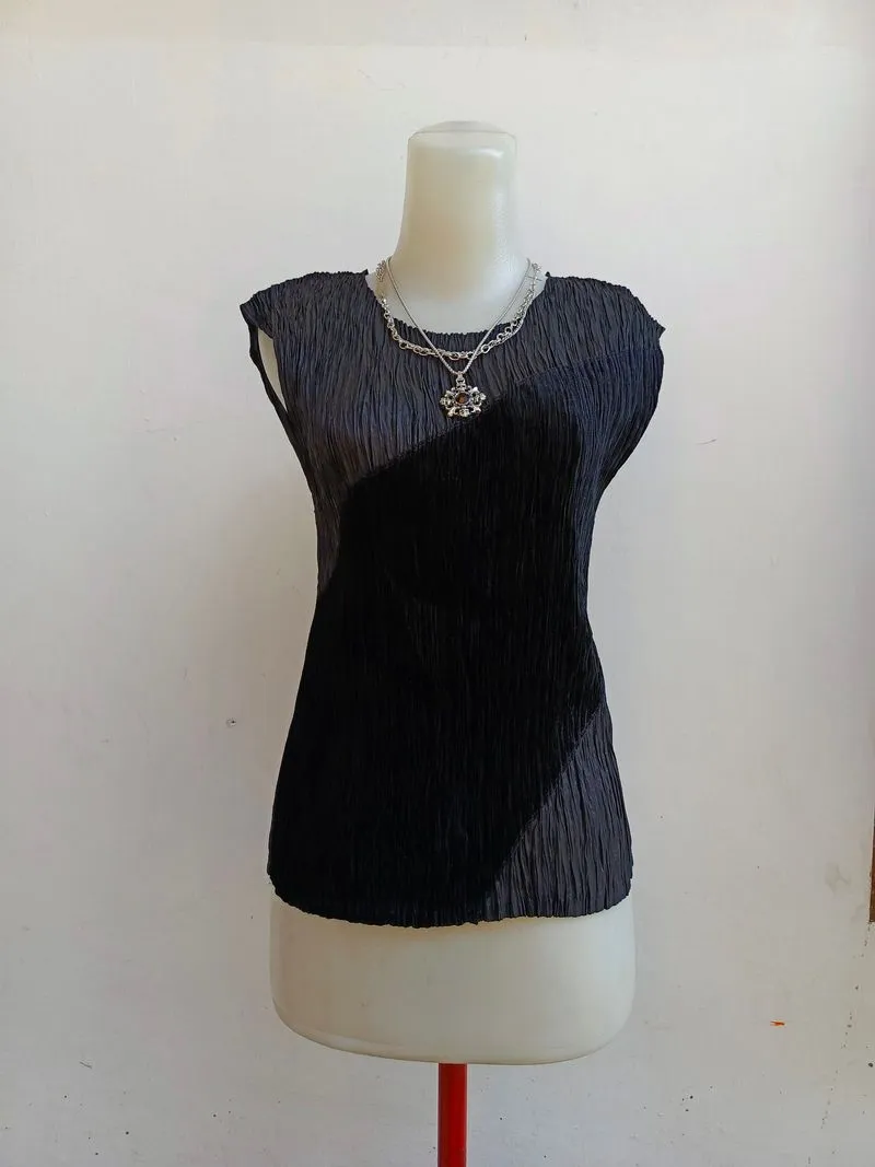 Pleats YK prese photo 1