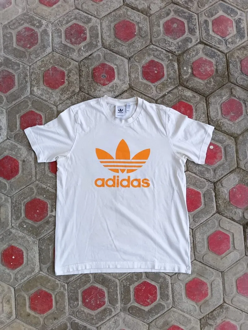 Adidas photo 1