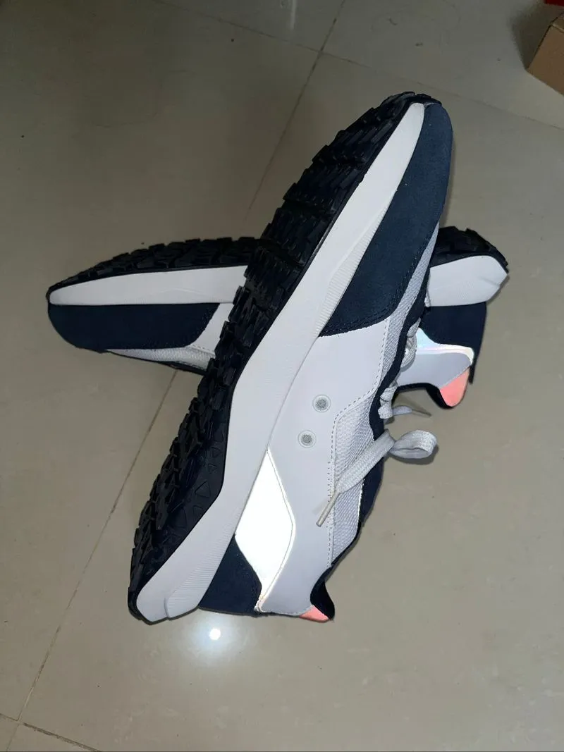 Sepatu Hugo size 43 photo 1