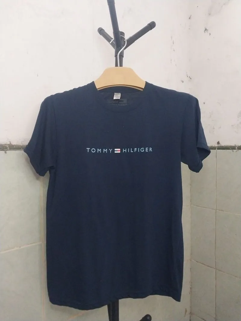 Kaos T-shirt photo 1