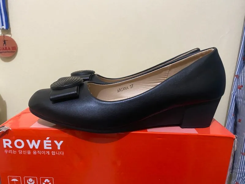 Grunge Wedge Wanita black photo 1