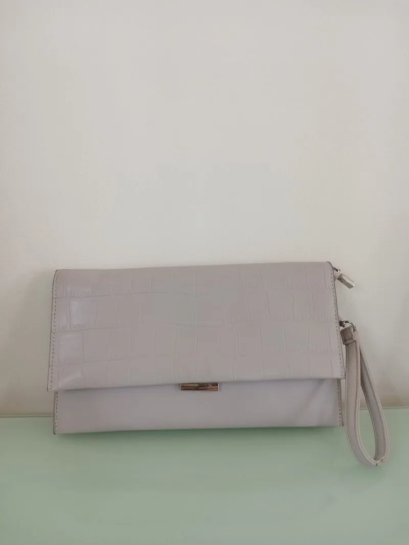Clutch bag photo 1